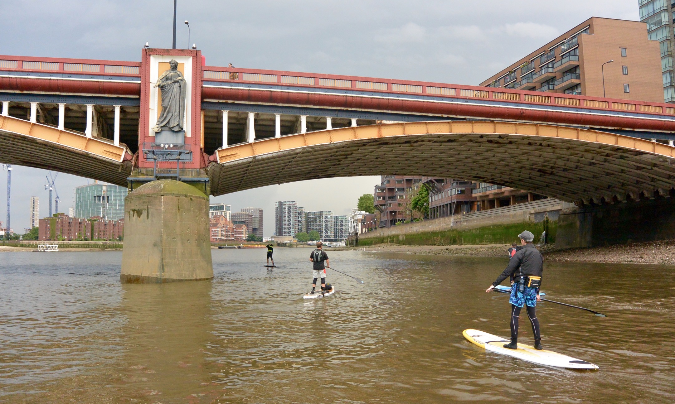 Big Ben London SUP race