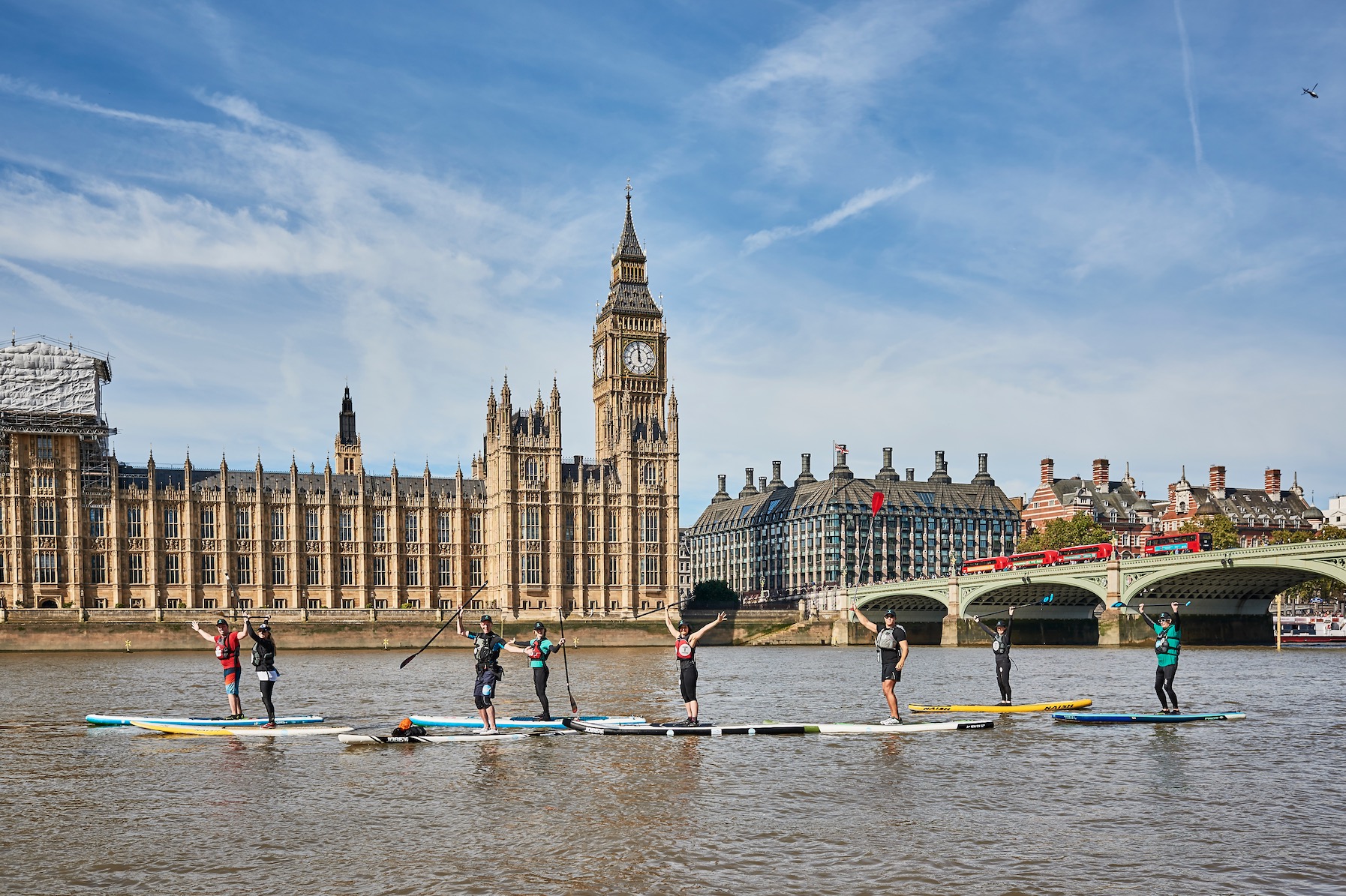 to paddle through the heart of london, past many of the iconic